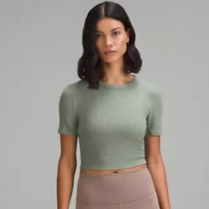 Hold Tight Straight Hem Cropped T-Shirt